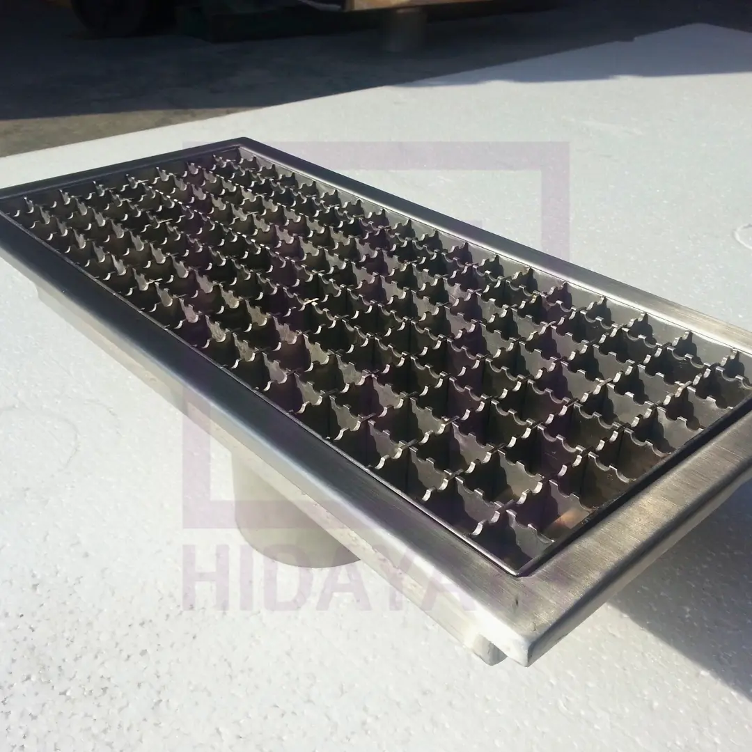 Images for Gratings With Trenches